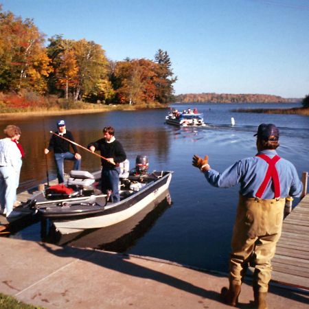 Lakewoods Resort & Golf Namekagon Exterior photo